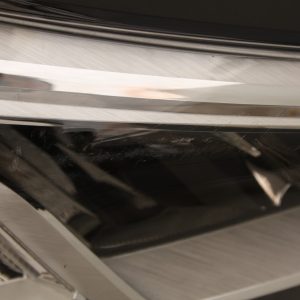 BMW X1 U11 Right Side LED Headlight 2022 ON 5A5BD46-02 Genuine *LENS CRACKED* - Image 4