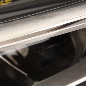 BMW X1 U11 Right Side LED Headlight 2022 ON 5A5BD46-02 Genuine *LENS CRACKED* - Image 7