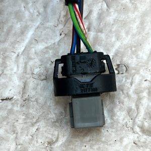 BMW X3 X5 X7 3 5 Series Front Camera Wiring Loom Plug Connector 9281930 Genuine - Image 4
