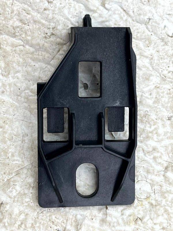 BMW X5 F15 Front Bumper Right Side Beam Bracket 5117315960 Genuine 178507815619 4