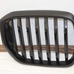 BMW X5 G05 Front Bumper Grill 2018 TO 2023 5A67CC4 Genuine *DAMAGED* - Image 4