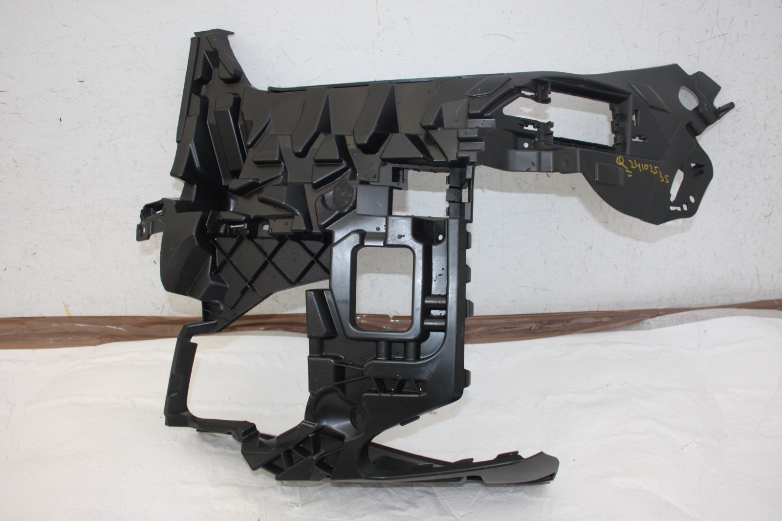 BMW X5 G05 LCI M Sport Front Bumper Left Bracket 51118085627 Genuine