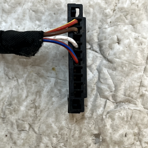 BMW X5 G05 Wiring Loom Harness Plug Connector 10 Pins 1-929423-2 Genuine - Image 7