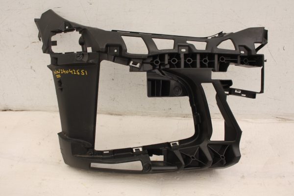BMW-i4-G26-M-Sport-Front-Bumper-Right-Bracket-51118078612-Genuine-DAMAGED-177040800119