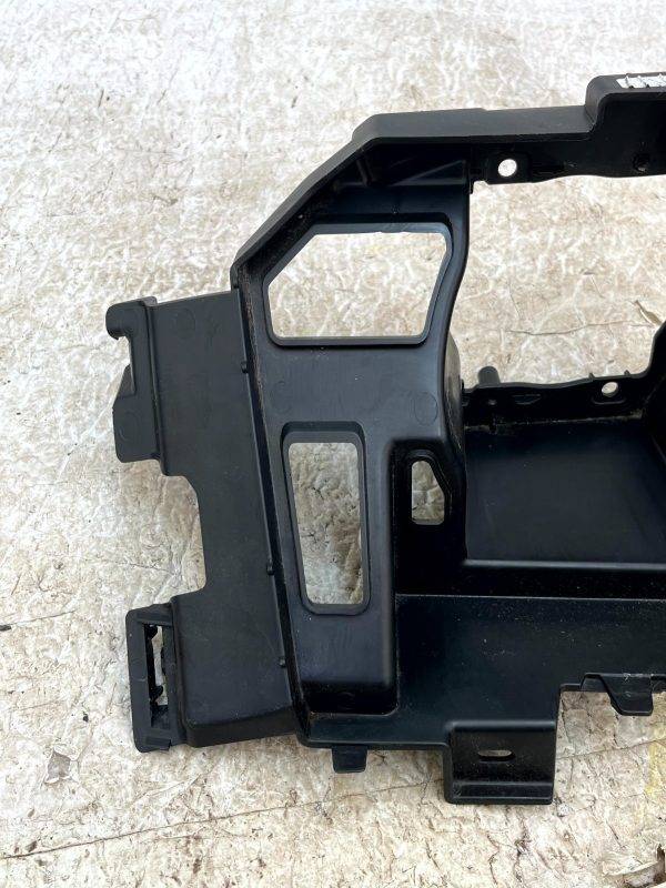 Citroen Berlingo Front Left Fog Light Lamp Bracket 2018-2024 9816770480 Genuine 1 Citroen Berlingo Front Left Fog Light Lamp Bracket 2018 2024 9816770480 Genuine 178560614219 2
