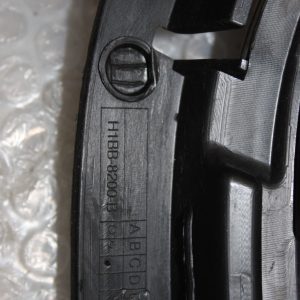 Ford Fiesta Front Bumper Grill H1BB-8200-B Genuine *DAMAGED* - Image 13