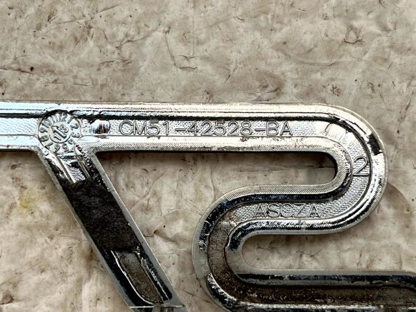 Ford Fiesta Mk7 Front Bumper Grille Emblem Badge CM51 42528 BA Genuine 178225628929 7
