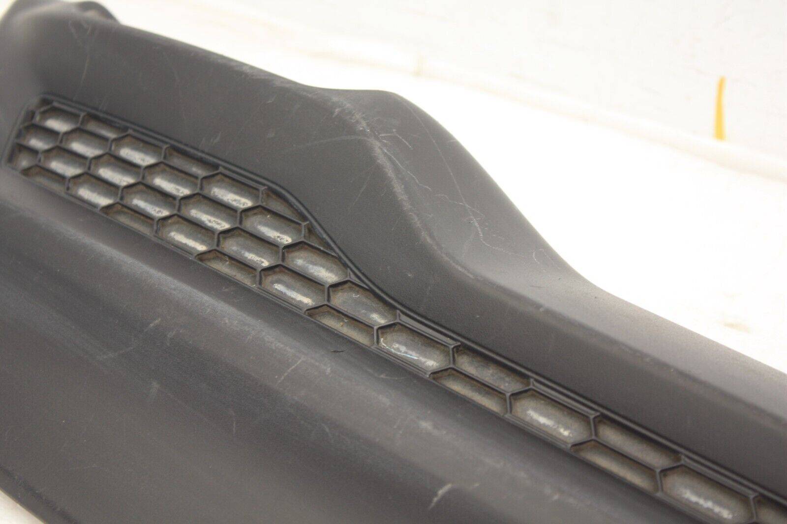 Ford-Fiesta-Rear-Bumper-Diffuser-C1BJ-17D891-AC-Genuine-GOT-SCRATCHES-176391816569-12