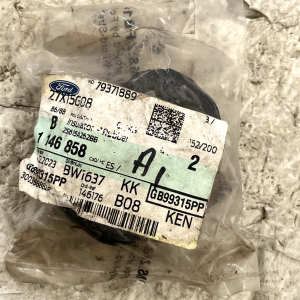 Ford Fiesta Rear Exhaust System Rubber Hanger 1146858 Genuine - Image 9