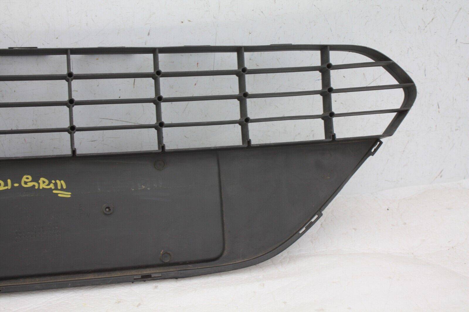 Ford-Focus-Front-Bumper-Grill-2008-TO-2011-8M51-17B968-BE-Genuine-DAMAGED-176410989719-10