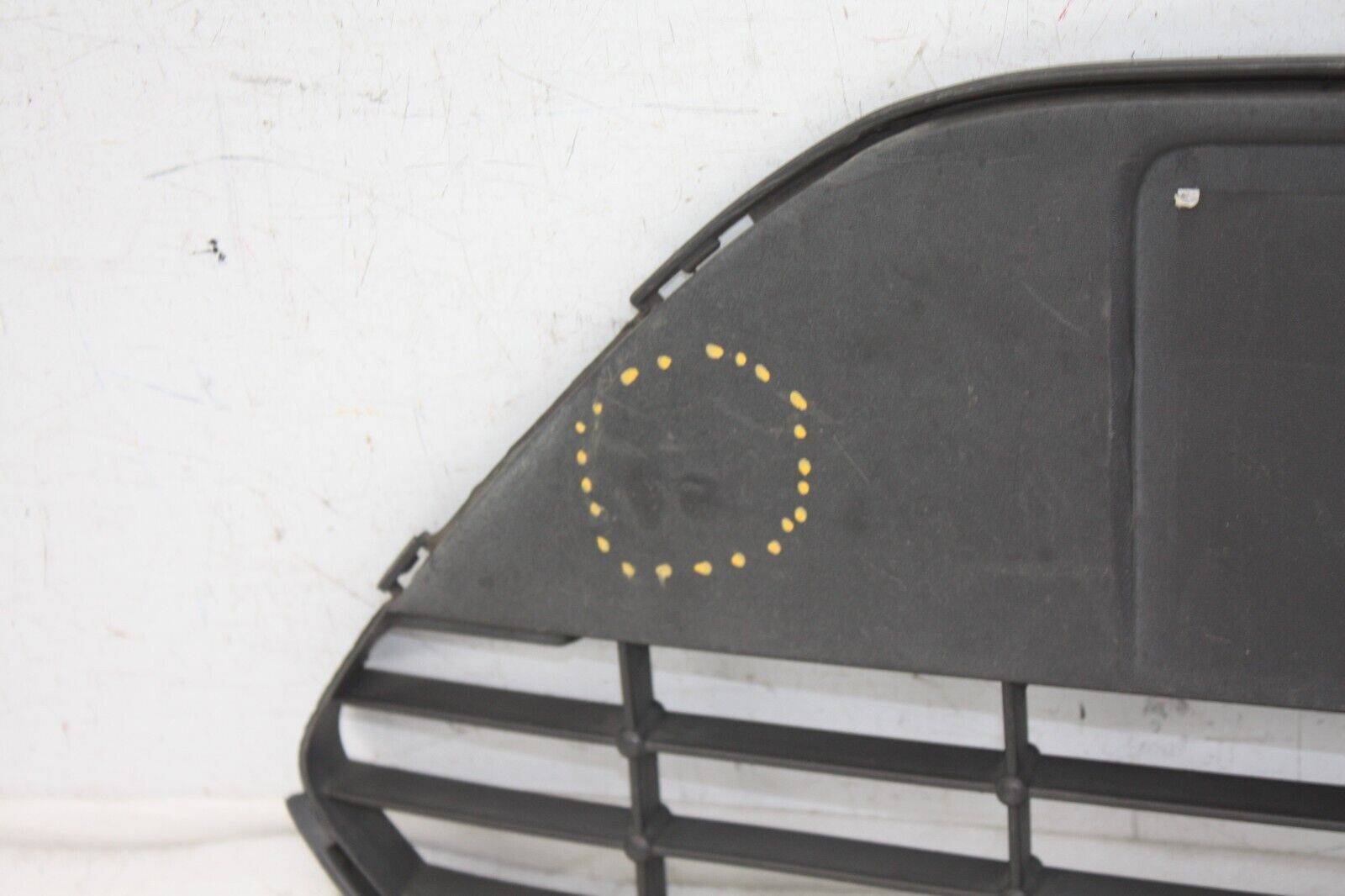 Ford-Focus-Front-Bumper-Grill-2008-TO-2011-8M51-17B968-BE-Genuine-DAMAGED-176410989719-5