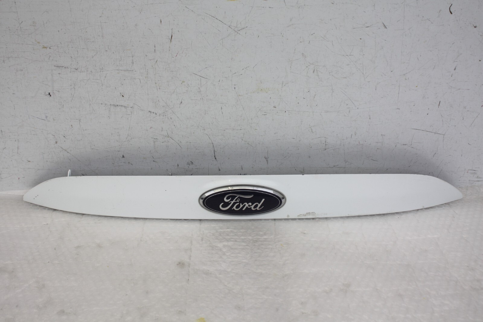 Ford Kuga Tailgate Trunk Boot Handle 2013-2016 CV44-S43404-AEW *FIXING DAMAGED*