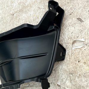 Honda HR-V Front Bumper Right Air Guide Duct 2021 Onward 71335-3W0-A0 Genuine - Image 3