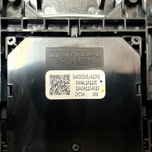 Honda ZR-V Centre Console Trim W/ Automatic Gear Selector 24 ON 834303Y0 Genuine - Image 24