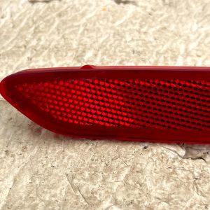 Hyundai Ioniq Rear Right Side Bumper Light Reflector 2016-2022 92406-G2 Genuine - Image 3