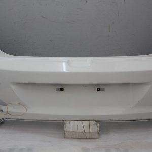 Hyundai i20 Rear Bumper 2015 TO 2018 86611-C8000 Genuine *DAMAGED* - Image 3