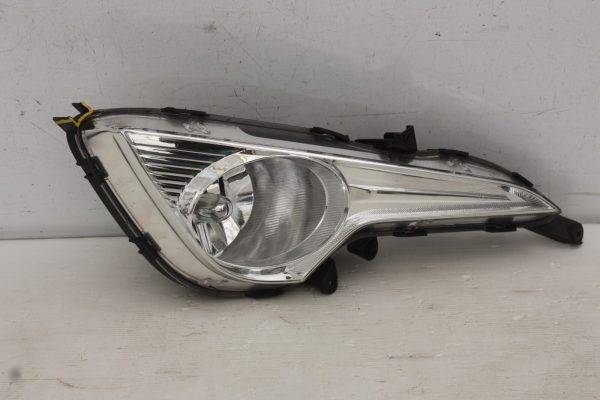 Hyundai i40 Front Bumper Right Fog Light 2011 to 2015 178234178239