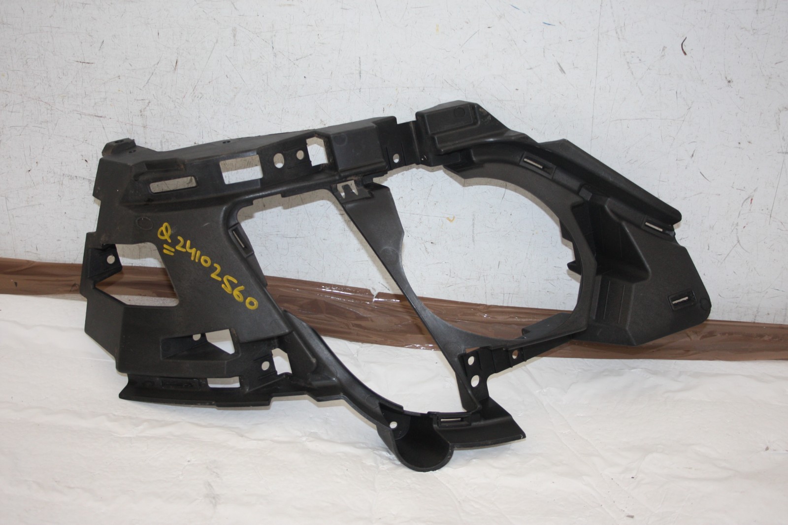 Jaguar E Pace Rear Bumper Right Side Bracket 2017 TO 2021 J9C3-17B918-B Genuine