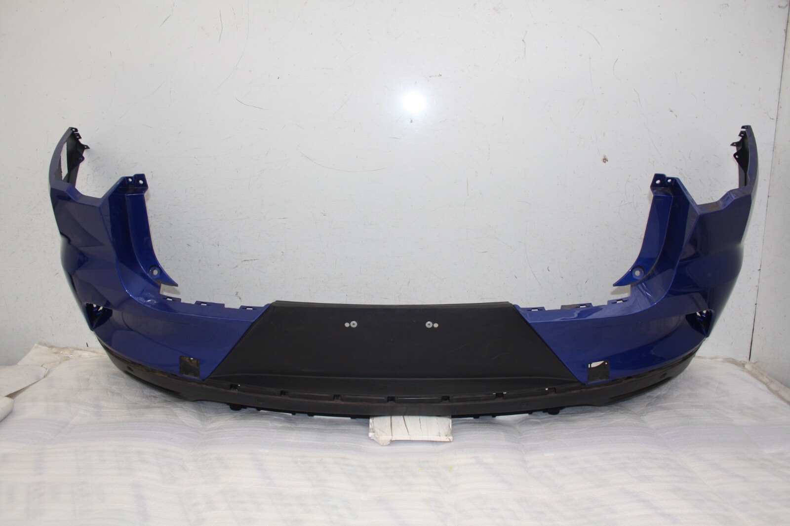 Jaguar I Pace X590 Rear Bumper 2018 ON J9D3-17D781-A Genuine *DAMAGED*
