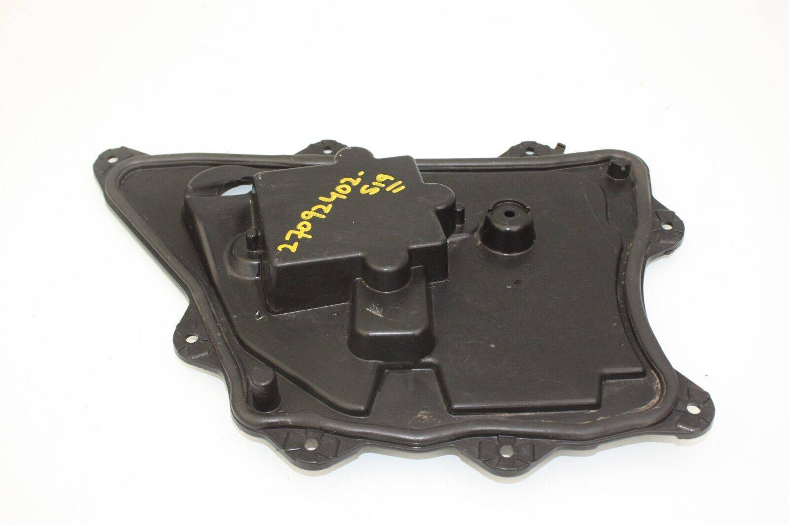 Jaguar-XE-X760-Rear-Right-Door-Holder-Control-Unit-Bracket-GX73-24766-AD-176602472619-7