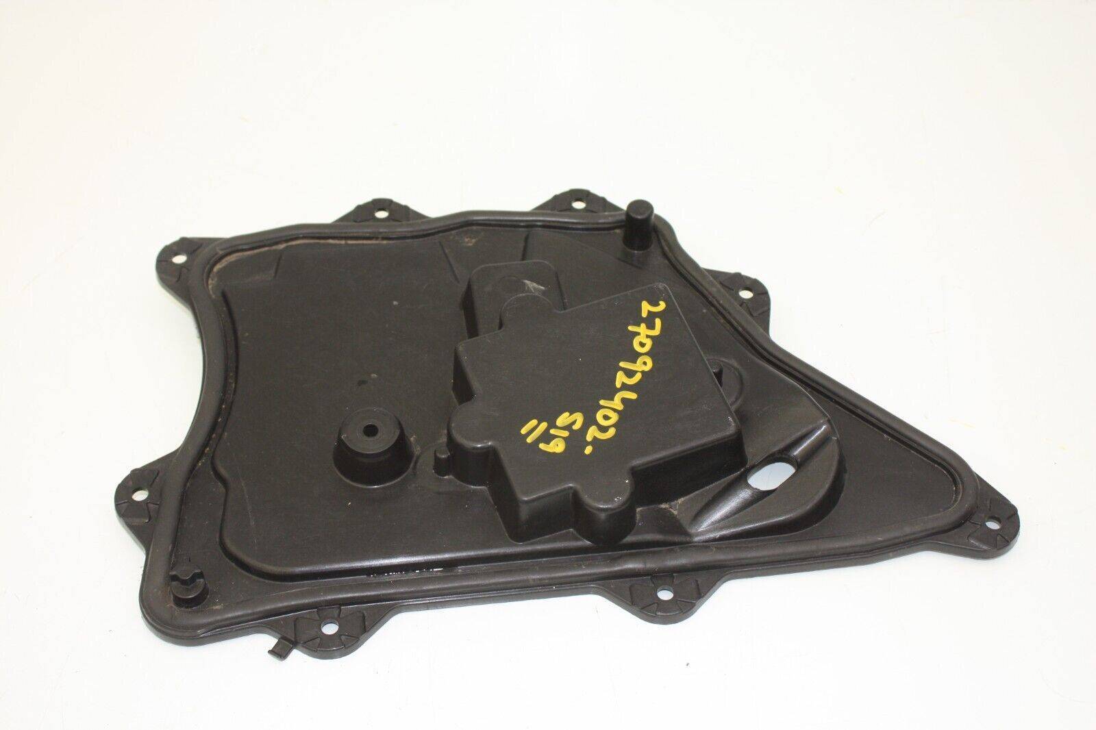 Jaguar-XE-X760-Rear-Right-Door-Holder-Control-Unit-Bracket-GX73-24766-AD-176602472619-9