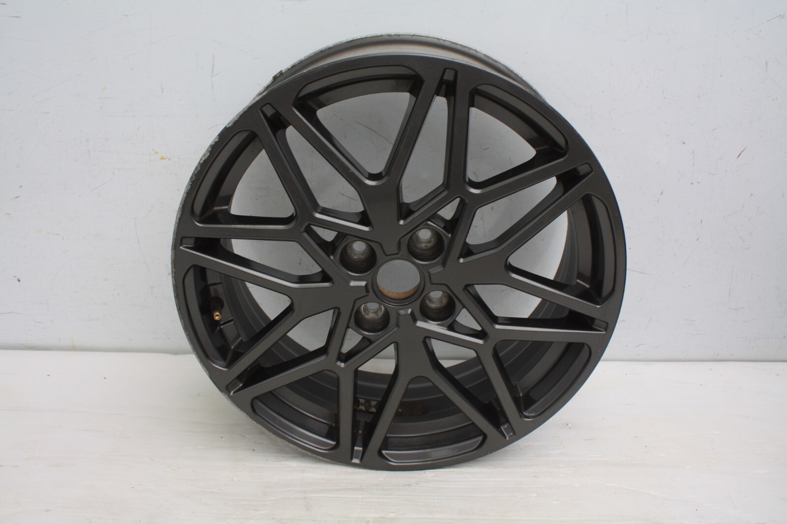 Kia Stonic Alloy Wheel Rim H8529-AB500