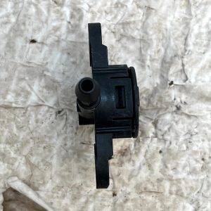 LR Discovery Sport L550 Front Bumper Crash Impact Sensor FK72-14B750-AB Genuine 13 LR Discovery Sport L550 Front Bumper Crash Impact Sensor FK72-14B750-AB Genuine - Image 5