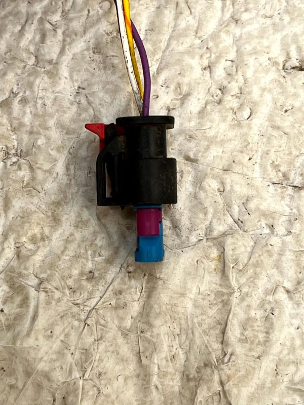 Land Rover Defender Discovery Parking Sensor Plug Connector 322363435 Genuine 4 Land Rover Defender Discovery Parking Sensor Plug Connector 322363435 Genuine 178447775069 5