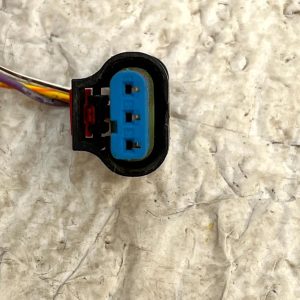Land Rover Defender Discovery Parking Sensor Plug Connector 322363435 Genuine 15 Land Rover Defender Discovery Parking Sensor Plug Connector 322363435 Genuine - Image 7