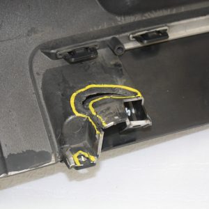 Land Rover Defender L663 Rear Bumper Middle Section 2020 ON Genuine *DAMAGED* - Image 14