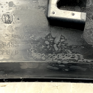 Land Rover Defender L663 Rear Right Wheel Arch 2020 ON L8B2-290E22-BB Genuine - Image 24