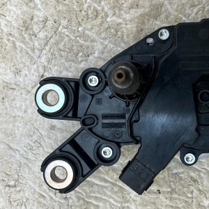 Land Rover Defender L663 Rear Window Wiper Motor 2020 ON L8B217404AA Genuine - Image 8