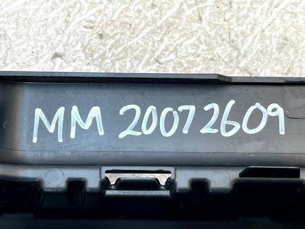 Land Rover Defender Rear Bumper Mount Bracket 2020 ON L8B2 17B861 A Genuine 178430713569 14