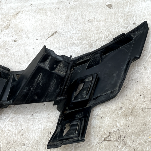Land Rover Discovery 5 L462 Front Bumper Right Bracket 2017 ON HY32-17C862-AA - Image 9