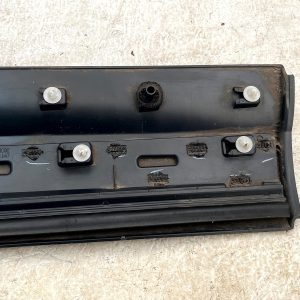 Land Rover Discovery Left Lower Door Moulding Trim 2017 ON HY32-21065-AD Genuine - Image 11