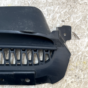 Land Rover Discovery Sport L550 Front Left fog Light Grille 19 ON LK72-15A299-A - Image 6