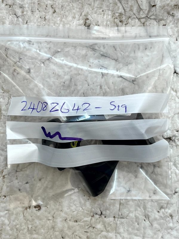 Land Rover PDC Parking Distance Sensor Holder Bracket M8E2 15B853 A Genuine 178505493439 8