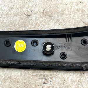 MG HS Rear Left Side Tailgate Bootlid Trim 2019 TO 2024 10400551 Genuine - Image 8