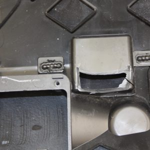 MG MG4 Front Bumper 2022 ON P11183302 Genuine *DAMAGED* - Image 14