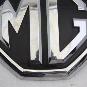 MG ZS Front Grill Logo Emblem Badge 110375929 Genuine - Image 4