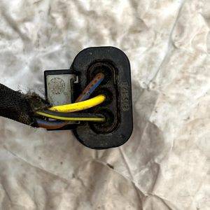 Mercedes A B C E CLA GLA PDC Parking Sensor Plug Connector A0225452426 Genuine - Image 6