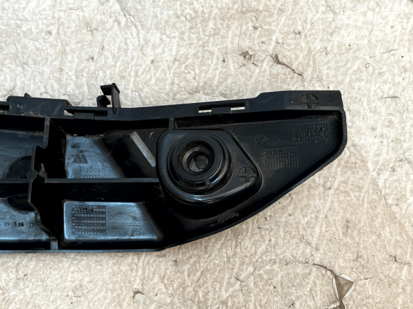 Mercedes A Class W176 Rear Right Bumper Bracket 2012 TO 2018 A1768850265 Genuine 178467532439 8