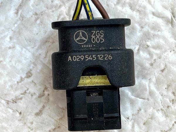 Mercedes A Class W177 PDC Parking Sensor Loom Plug Connector A0295451226 Genuine 7 Mercedes A Class W177 PDC Parking Sensor Loom Plug Connector A0295451226 Genuine 178456718519 8