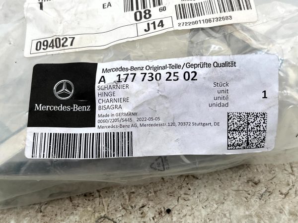 Mercedes A Class W177 Rear Left Door Lower Hinge 2018 2023 A1777302502 Genuine 178313706249 9