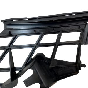 Mercedes B Class W246 Front Bumper Right Bracket 2015-2019 A2468852021 Genuine - Image 9