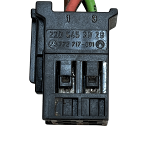 Mercedes C-Class C204 Wiring Loom Harness Plug Connector 2205453928 Genuine - Image 5