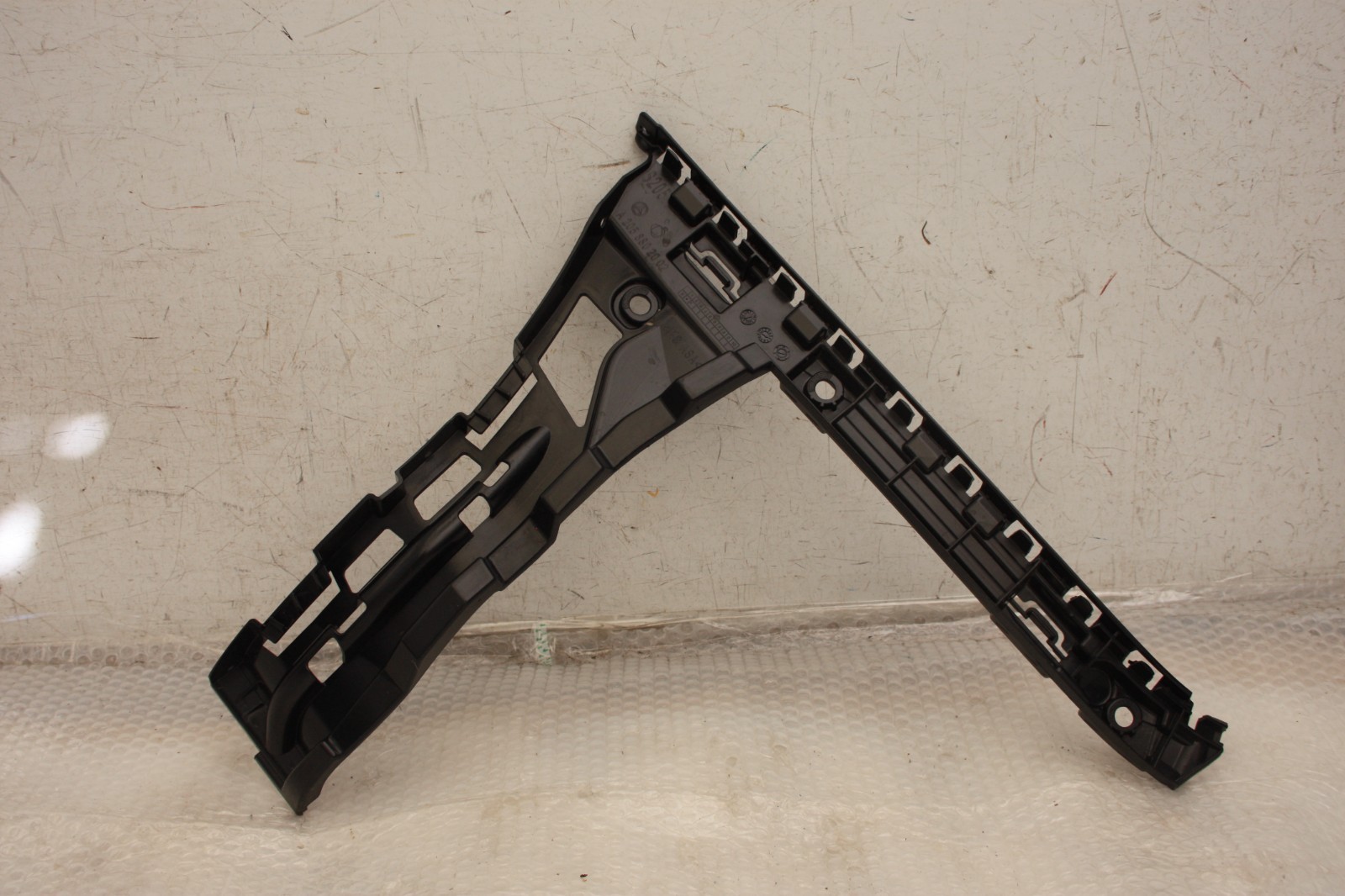 Mercedes C Class S205 Rear Bumper Left Bracket 2014 TO 2018 A2058802002 Genuine