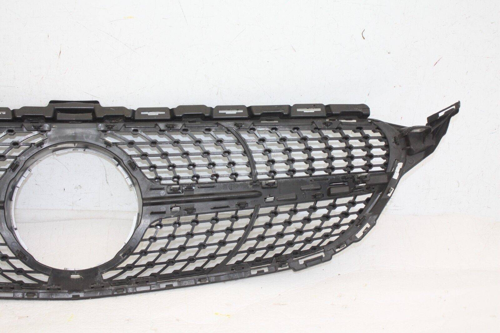 Mercedes-C-Class-W205-AMG-Front-Bumper-Grill-A2058804383-Genuine-176409361419-12