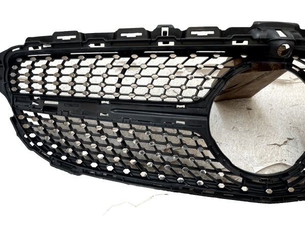 Mercedes C Class W205 AMG Front Radiator Grill 2018 TO 2022 A2058800407 Genuine 178509988189 3