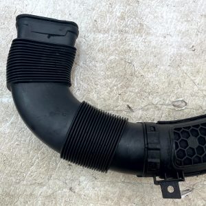 Mercedes C-Class W205 Air Intake Duct Tube Pipe 2014 TO 2018 A2640900400 Genuine - Image 8